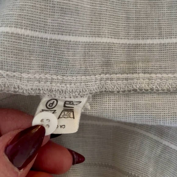 Mondi Women's Light Gray Striped button-down shirt - Picture 9 of 10